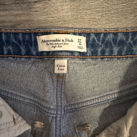 Abercrombie jean - Picture 2 of 3